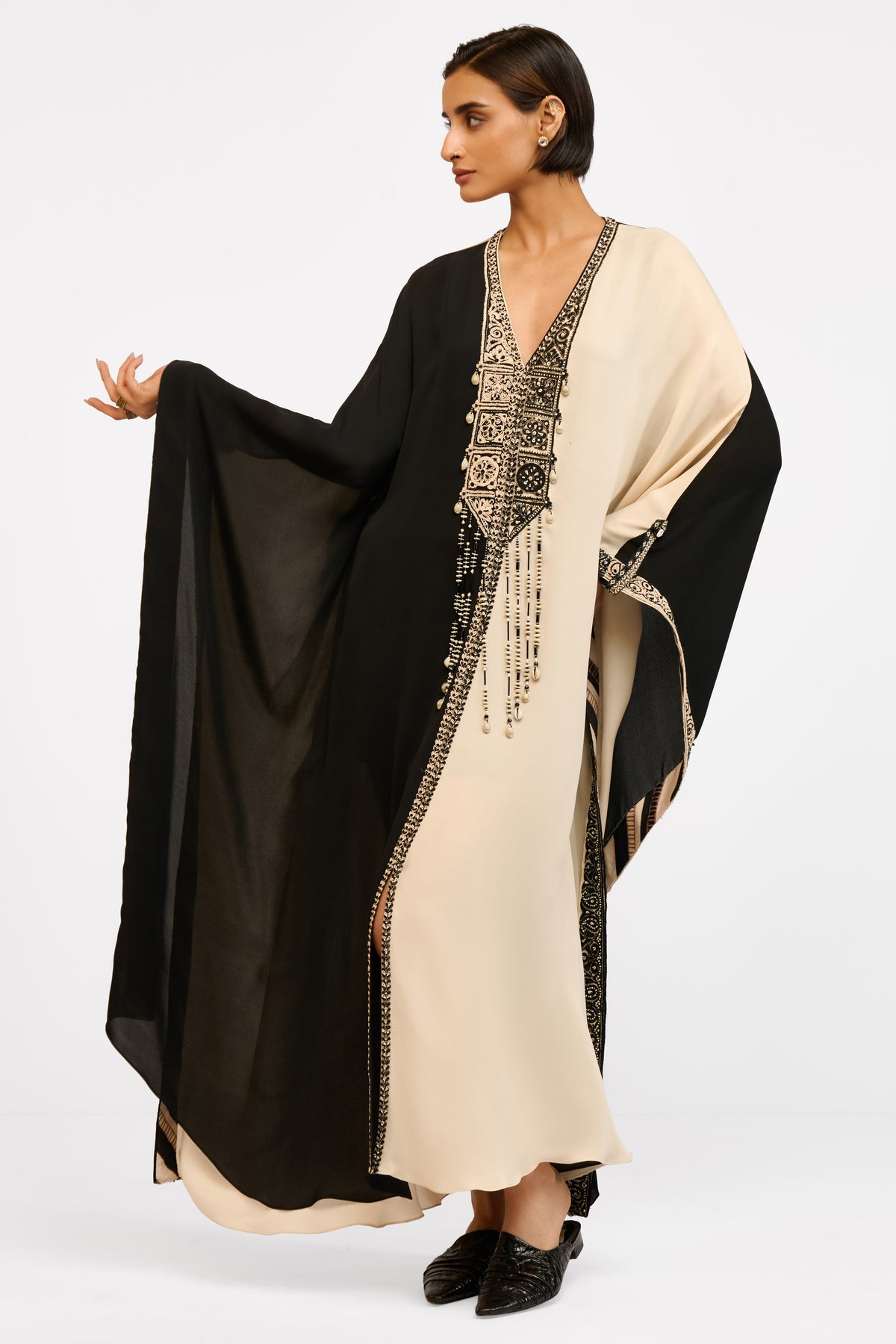 Monochrome Fringe Kaftan