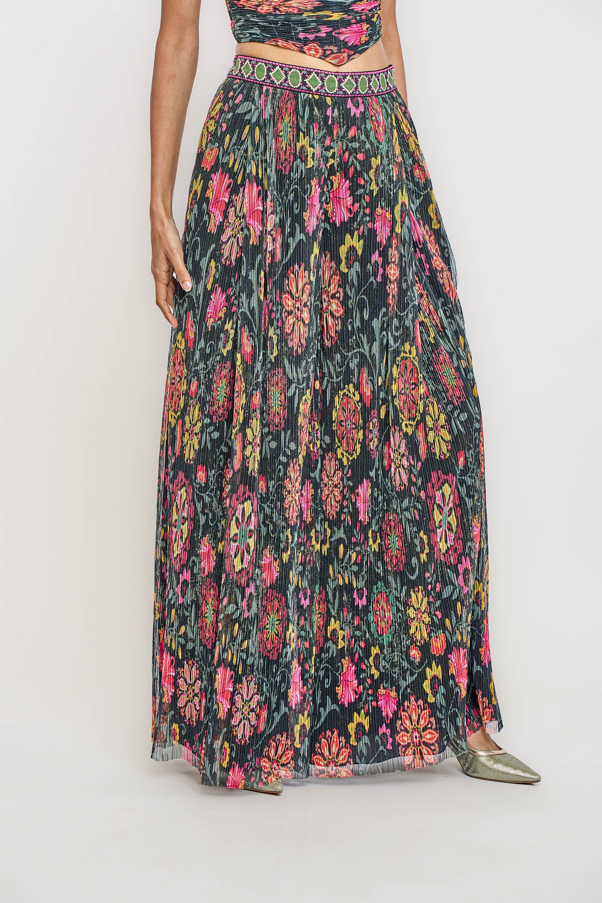 Spring Pleated Trouser