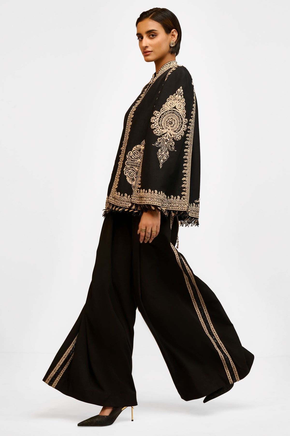 Embroidered Banana Crepe Trouser