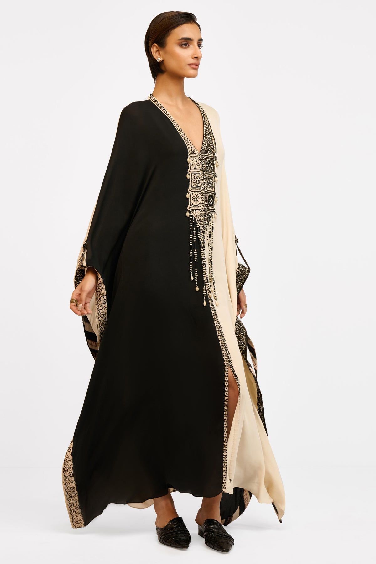 Monochrome Fringe Kaftan